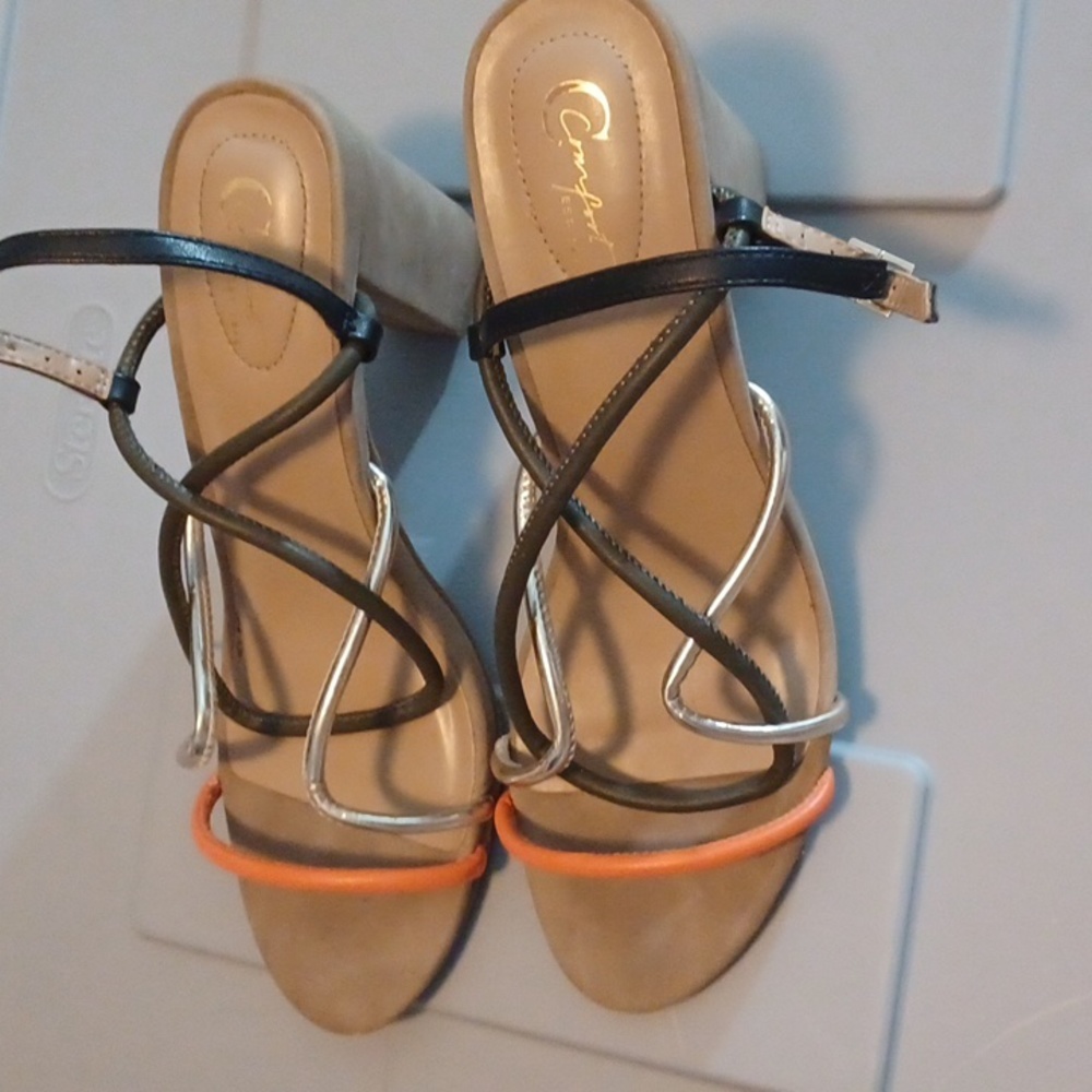 COMFORT SHOES